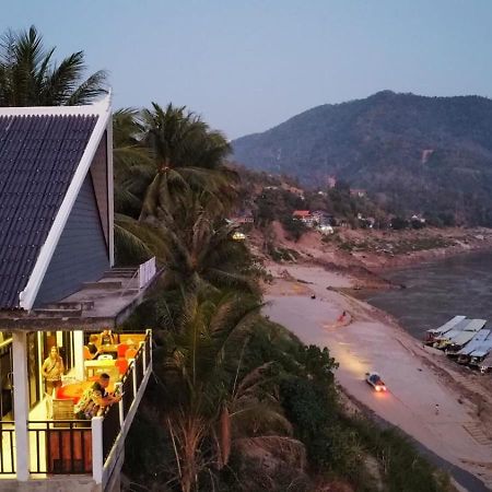 Inn Riverside Hostel Pb Pakbeng Luaran gambar